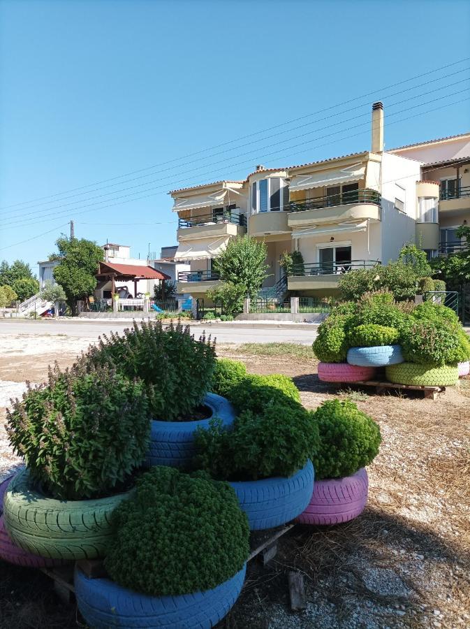 Dimitra Apartments Keramotí Kültér fotó